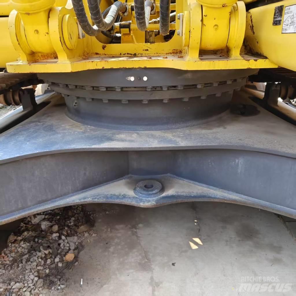 Komatsu PC 350-8 Beltegraver