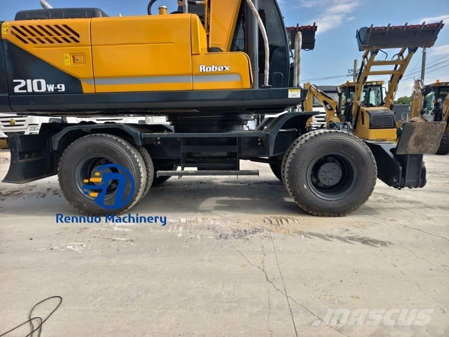Hyundai 210W-9 Hjulgravere