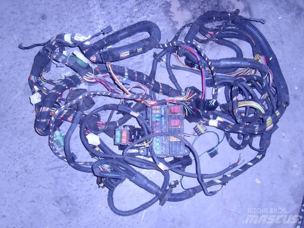 Deutz-Fahr same Lys - Elektronikk
