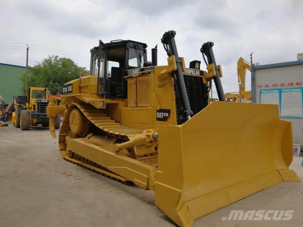 CAT D 7 R Dozere Beltegående