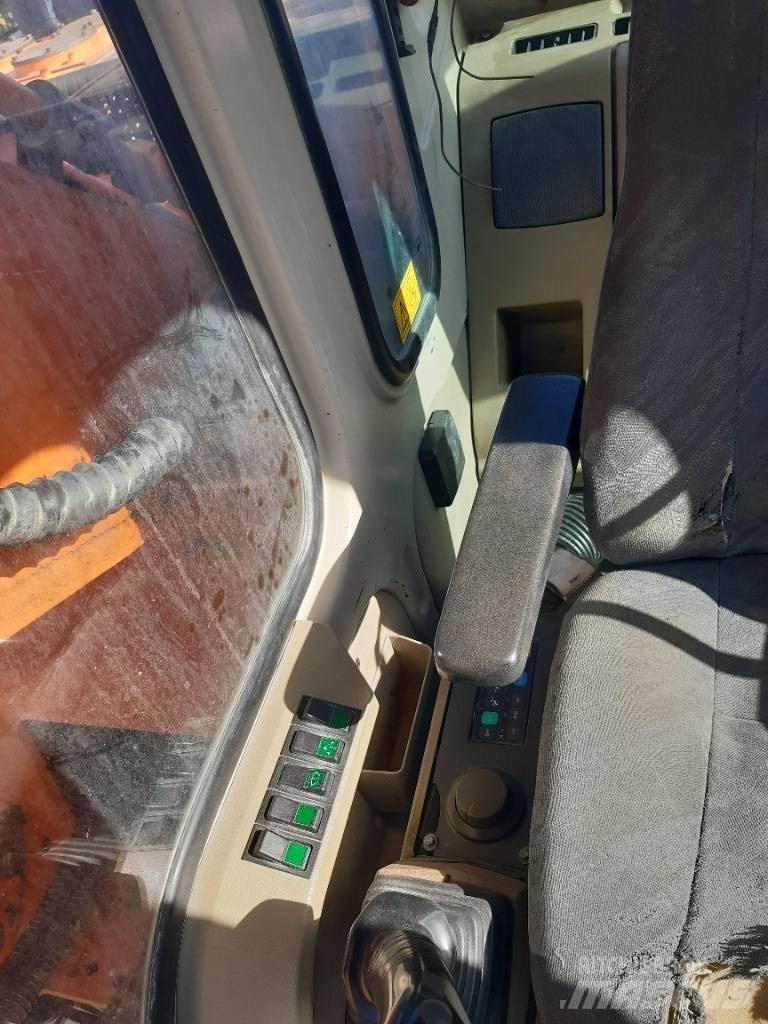 Daewoo DX340 LC V Beltegraver
