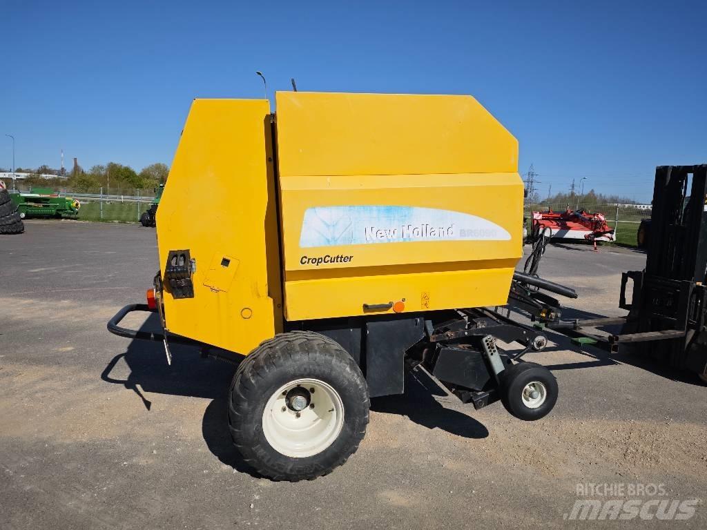 New Holland BR 6090 Rundballepresser