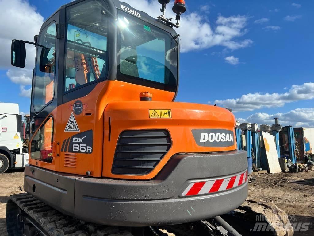 Doosan DX 85 R Midigravere 7 - 12t