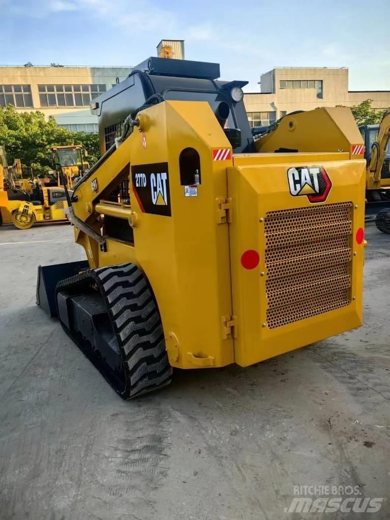 CAT 277 D Kompaktlastere