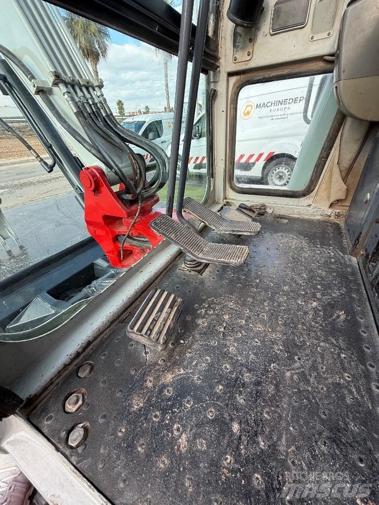 Takeuchi TB 135 Minigravere <7t