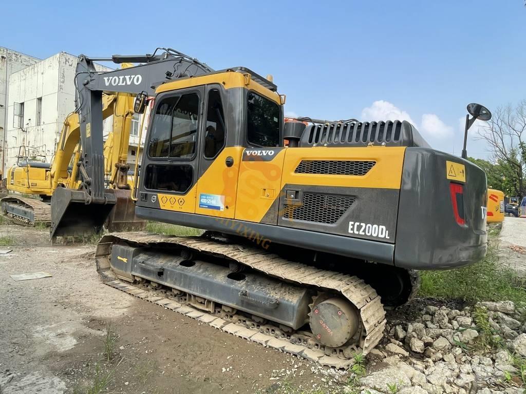 Volvo EC 200 D Beltegraver