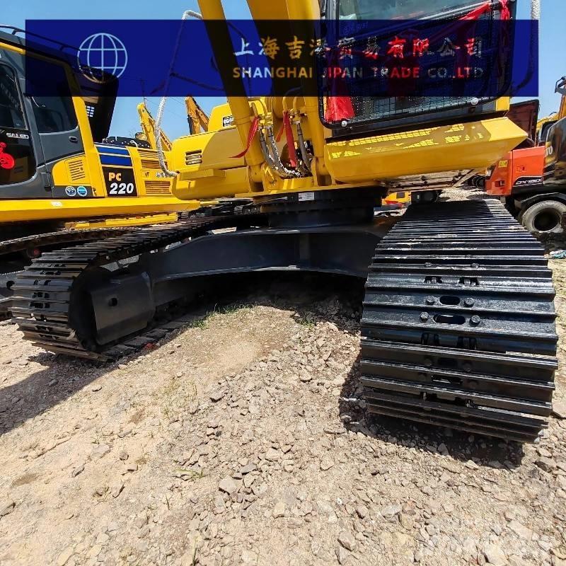 Komatsu PC 220 Beltegraver