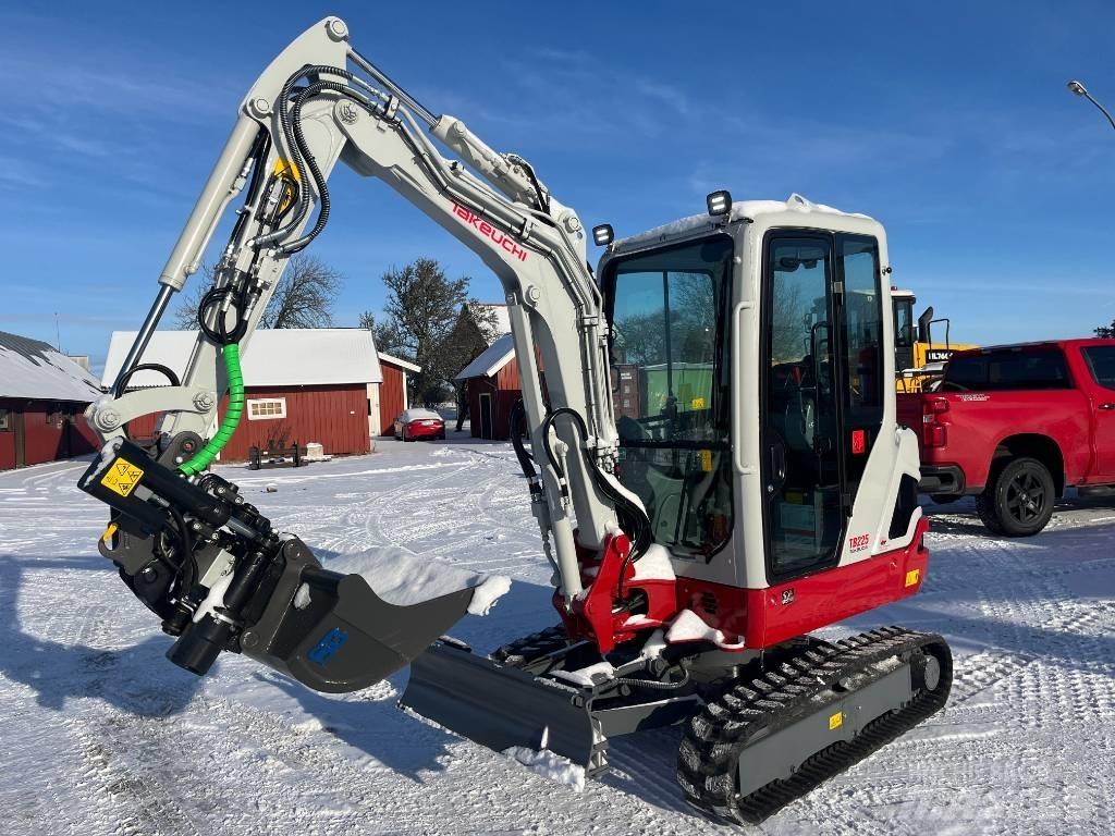 Takeuchi TB225 Minigravere <7t