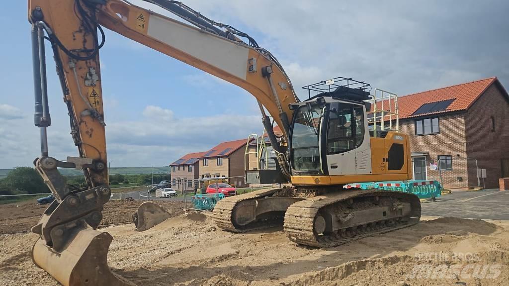 Liebherr R 922 LC Beltegraver
