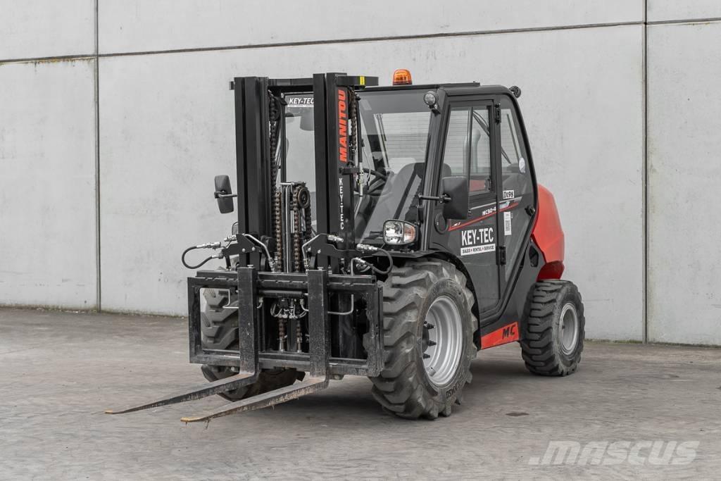 Manitou MC 30-4 Diesel Trucker