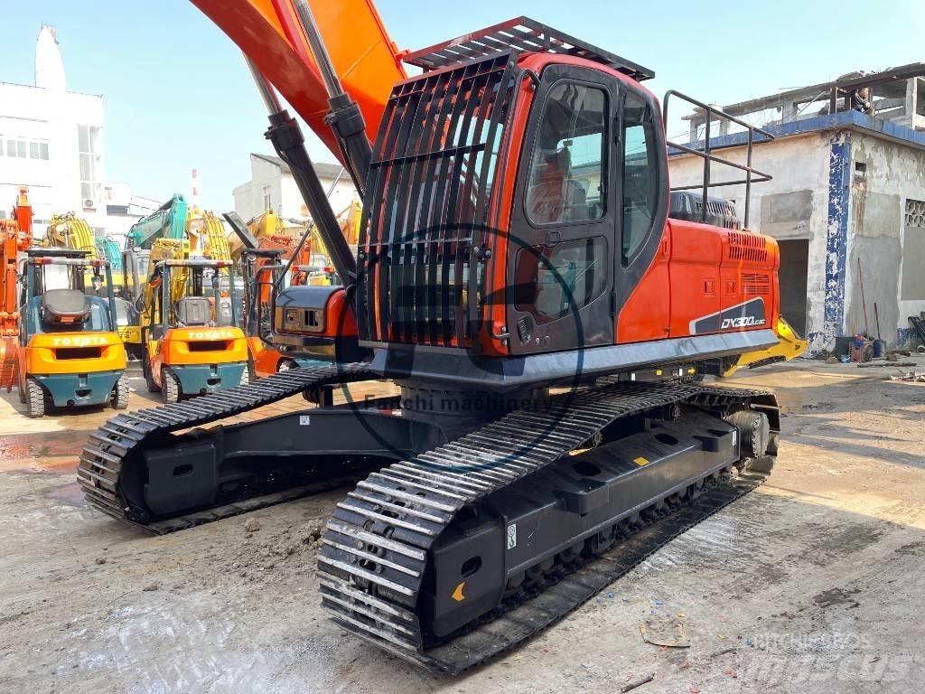 Doosan DX 300 Beltegraver