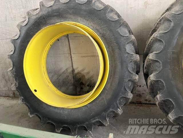 BKT 520/85R46 Dekk, hjul og felger