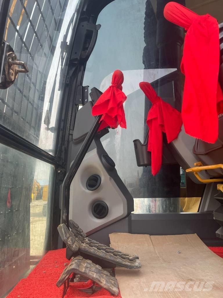 CAT 323GC Beltegraver