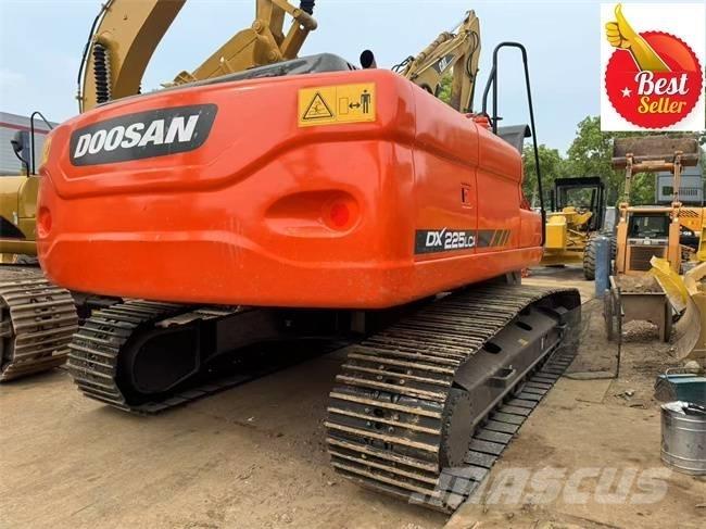 Doosan DX 225 LCA Beltegraver
