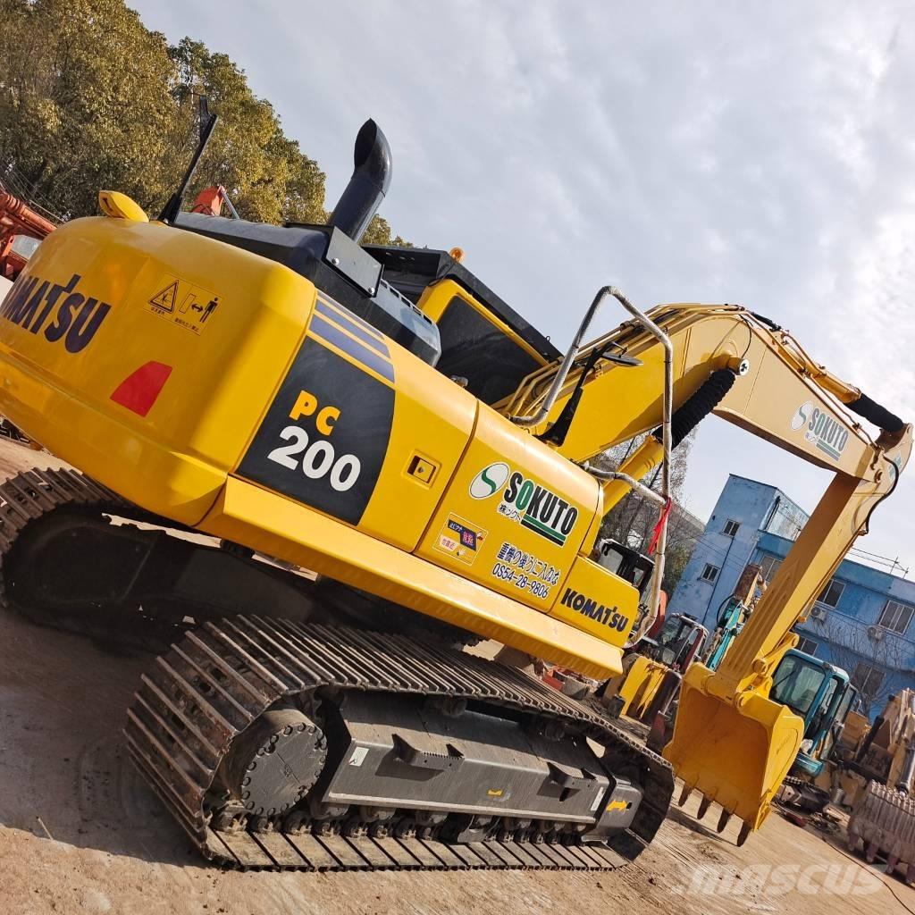 Komatsu PC 200 Beltegraver