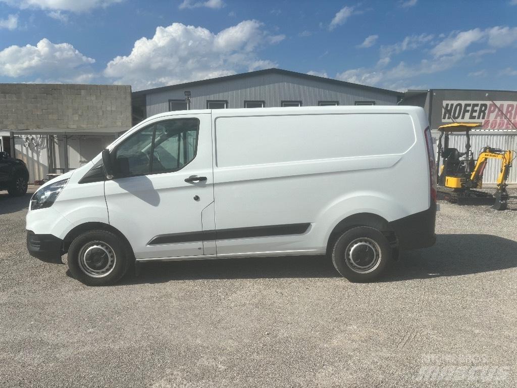 Ford Transit Lette lastebiler