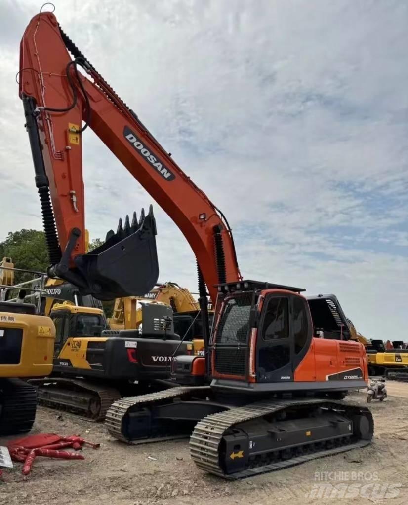 Doosan DX 225 Beltegraver