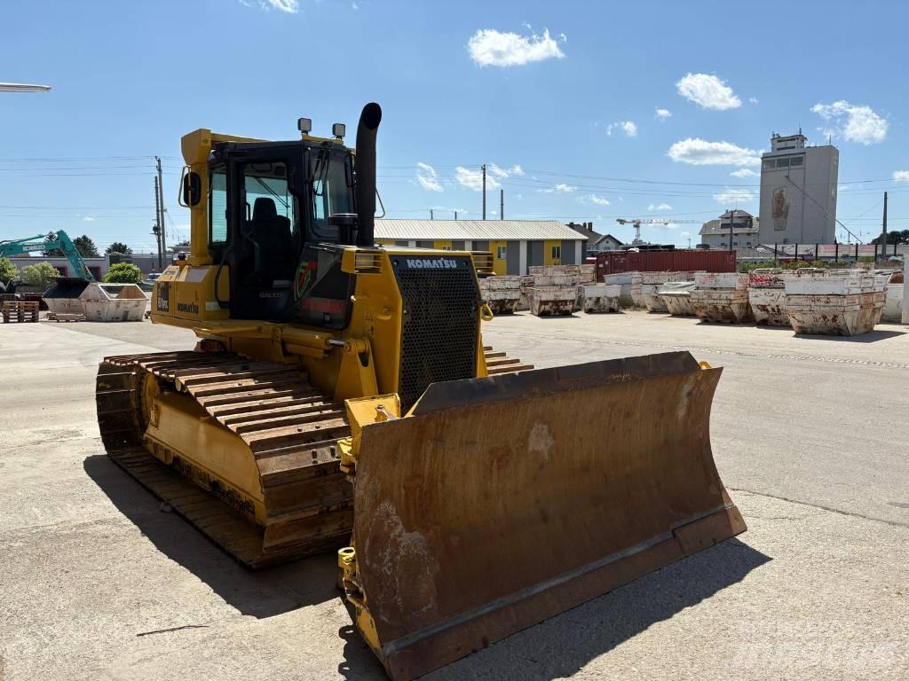 Komatsu 61 PX Dozere Beltegående