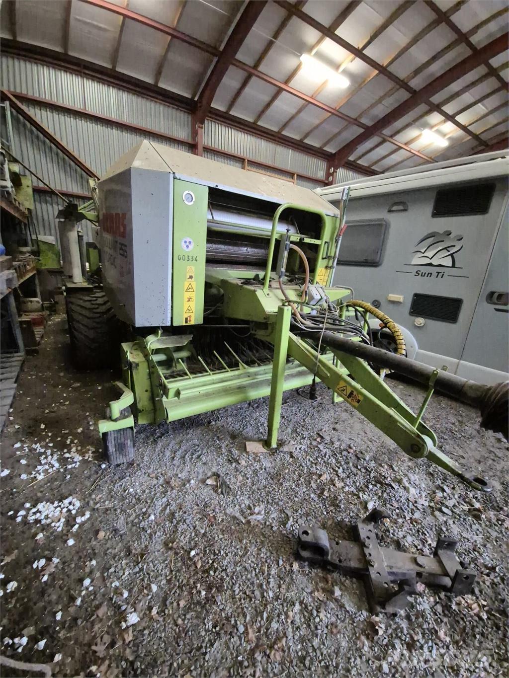 CLAAS 255 Rotocut Rundballepresser