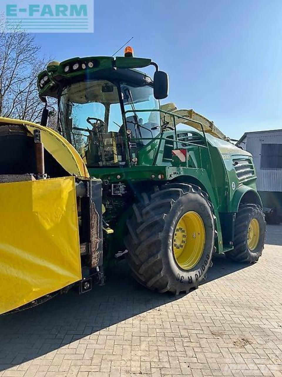 John Deere 8200i Selvdrevne fôrhøstere