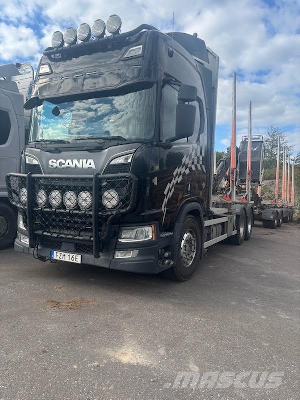Scania R650B6X4NB Tømmerbiler