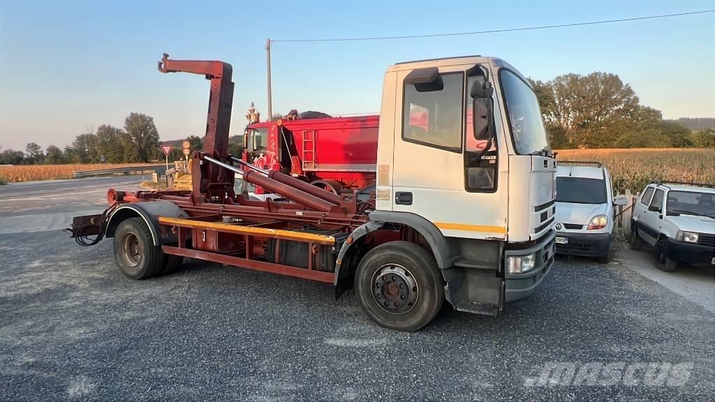 Iveco 150E 23 Skapbiler