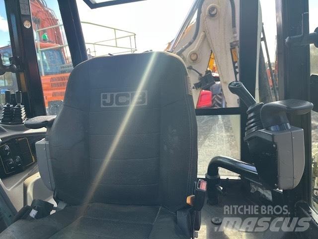 JCB 3CX Compact Traktorgravere