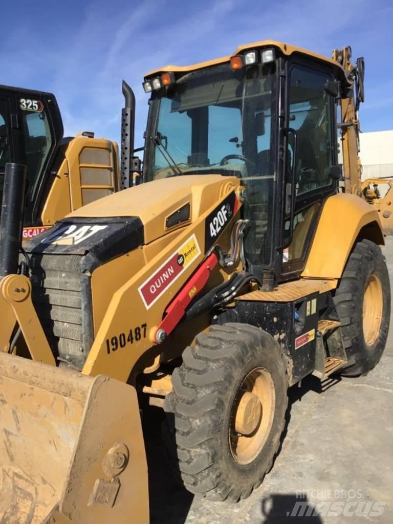 CAT 420 F2 Traktorgravere