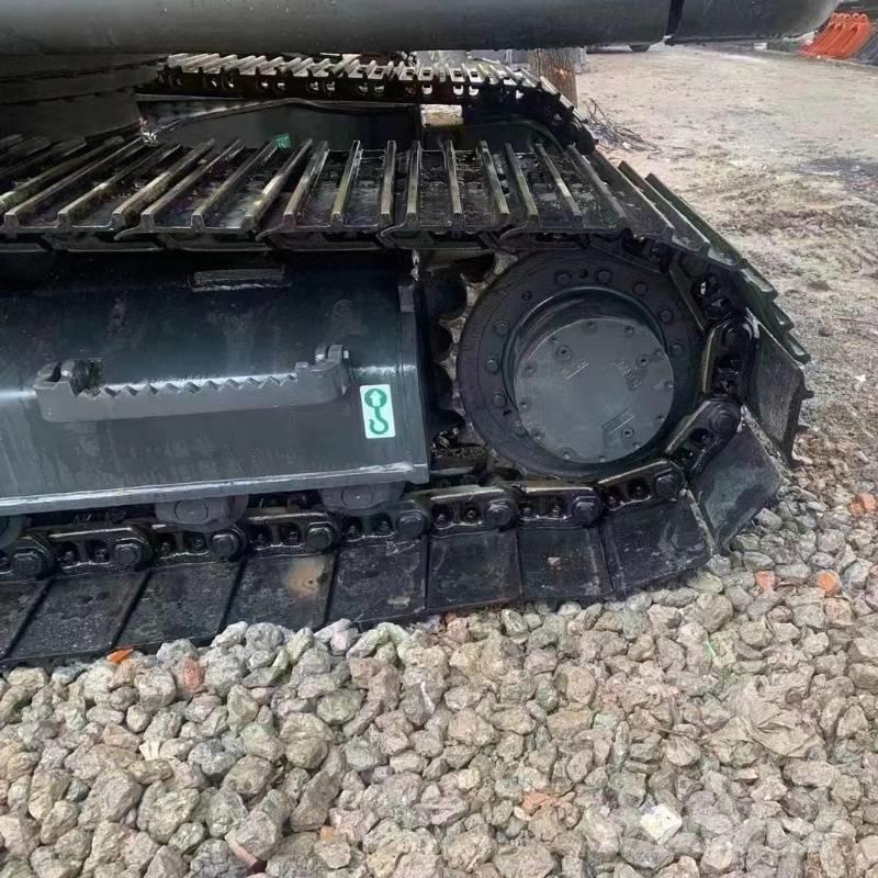 Volvo EC 140 Beltegraver