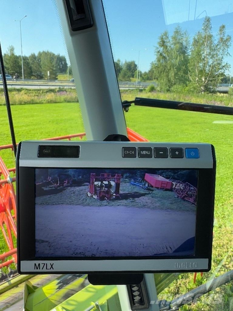 CLAAS Tucano 420 Skurtreskere