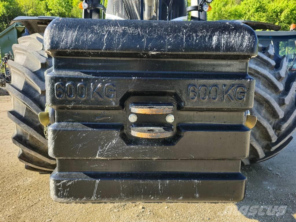 Valtra T 235 Traktorer