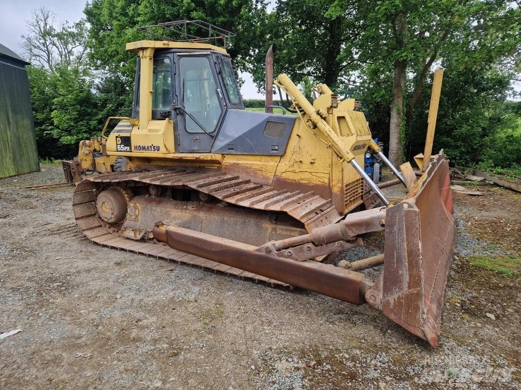 Komatsu Px65 Dozere Beltegående