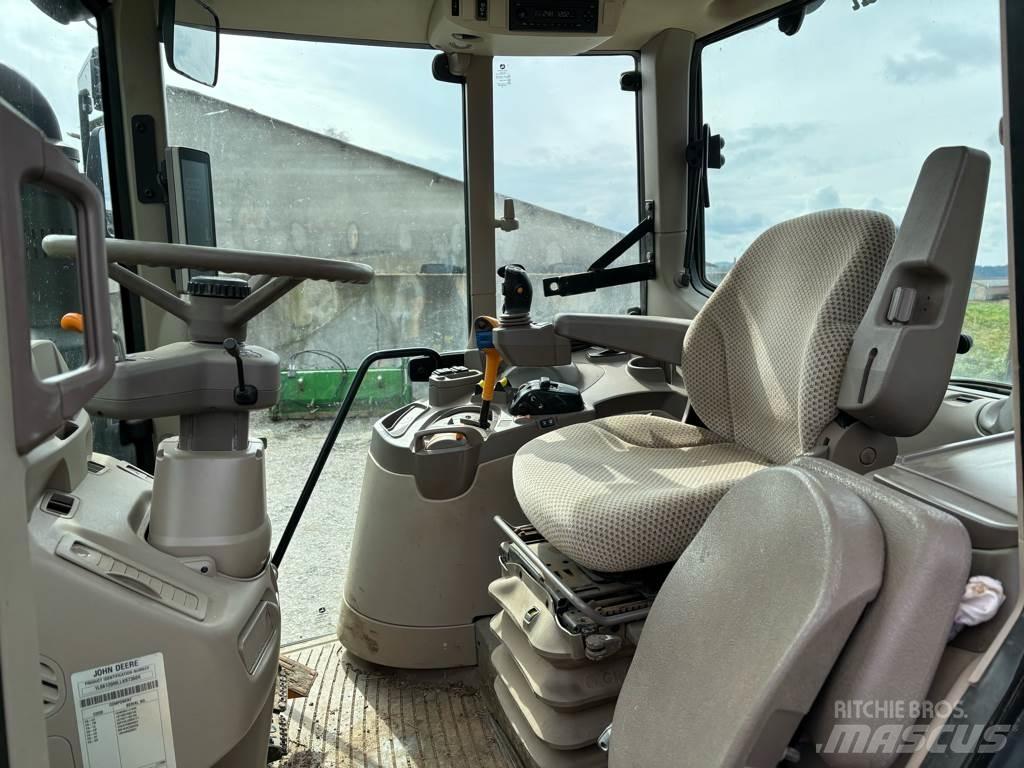 John Deere 6120M Traktorer