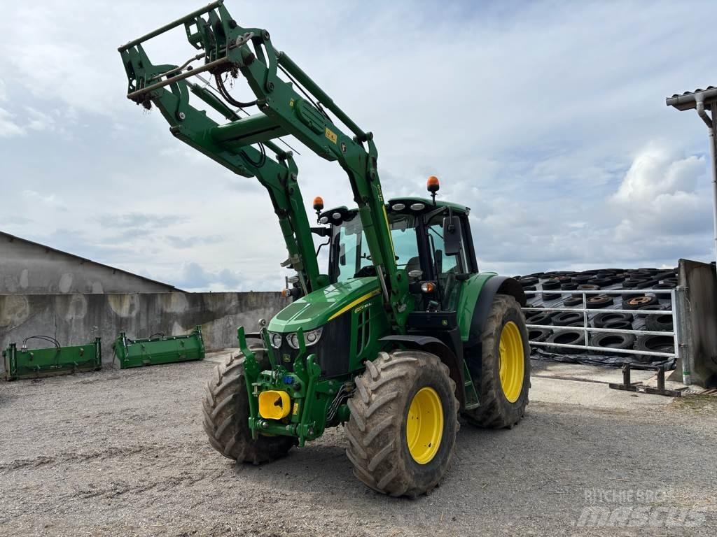 John Deere 6120M Traktorer