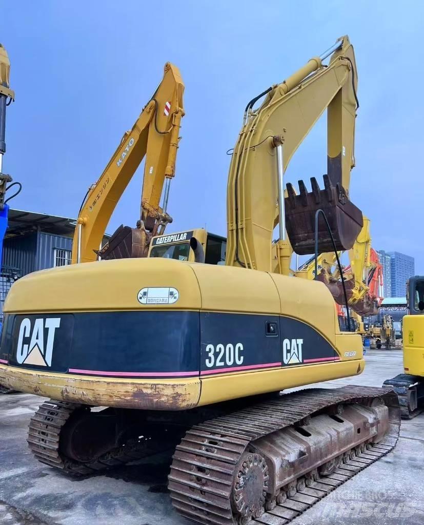 CAT 320 C Beltegraver