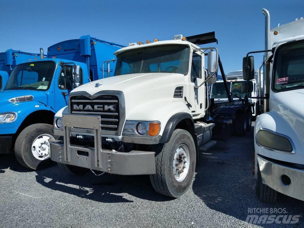 Mack GRANITE CV713 Renovasjonsbil