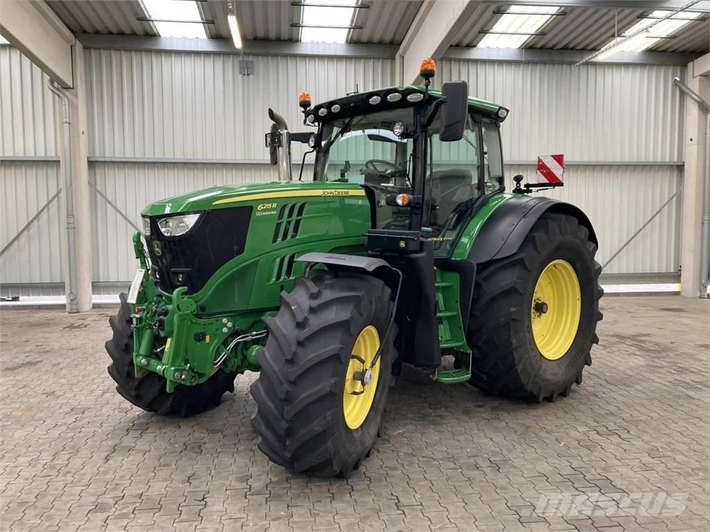 John Deere 6215R Traktorer