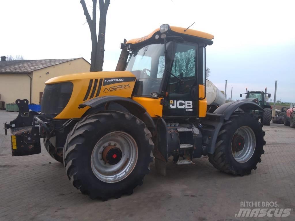 JCB Fastrac 3230 Traktorer