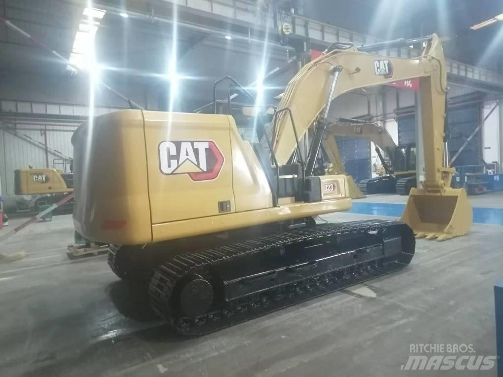 CAT 323 Beltegraver