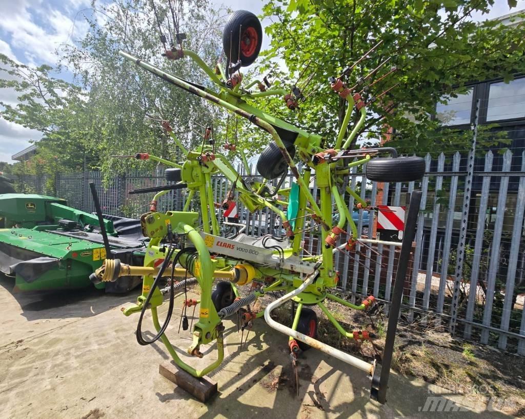CLAAS Volto 800 Raker og høyvendere