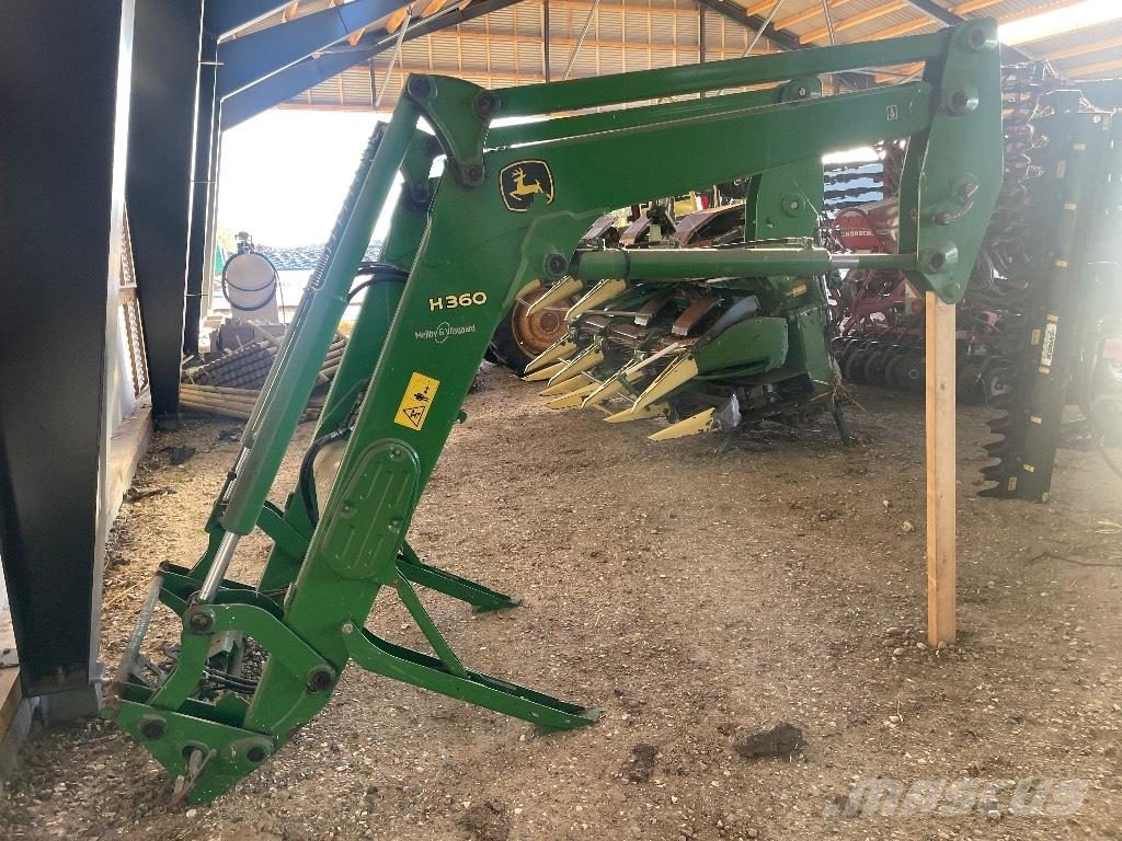 John Deere H 360 Frontlastere og graveredskap