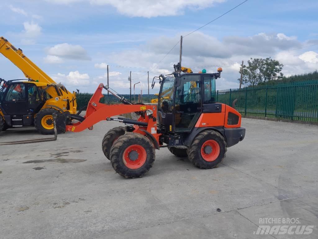 Kubota R 085 Hjullastere