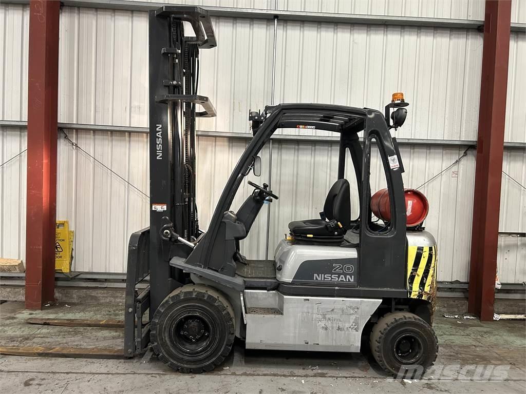 Nissan U1D2A20LQ Propan trucker