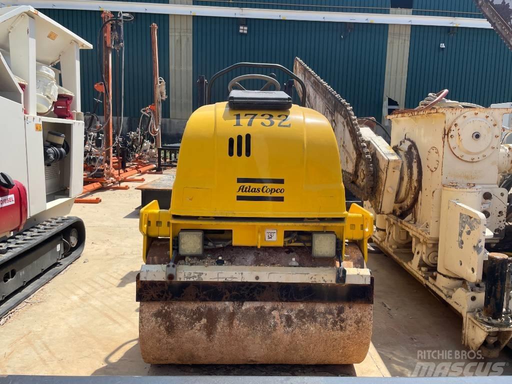 Dynapac CC 1000 Tandem Valser