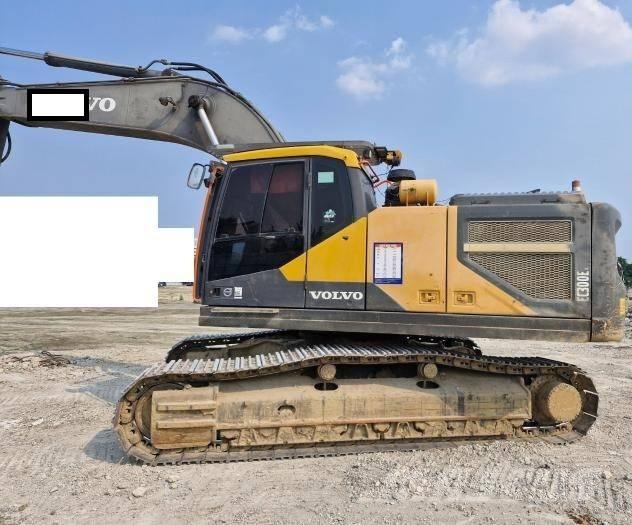 Volvo EC 300 EL Beltegraver