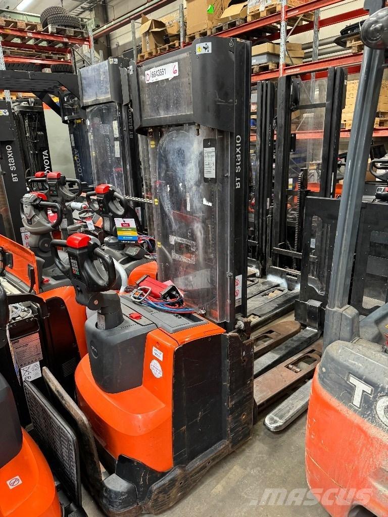 Toyota SWE120L Ledestablere