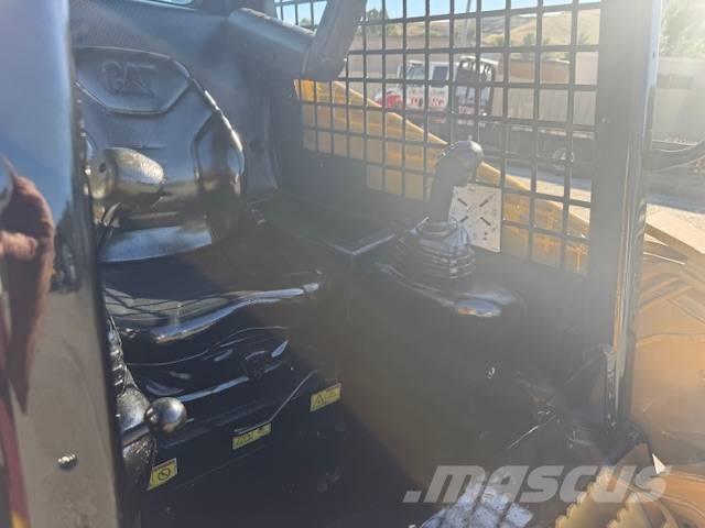 CAT 248 B Kompaktlastere