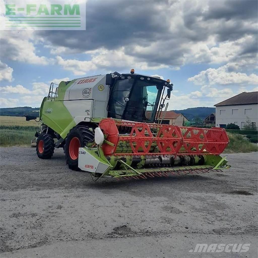 CLAAS tucano 440 Skurtreskere