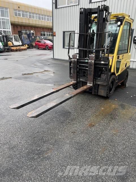 Hyster H 30 FT Diesel Trucker