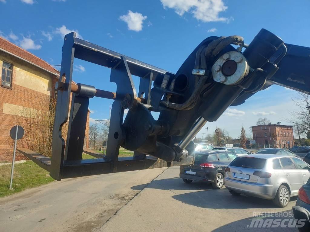 JCB 520-40 Teleskoplastere